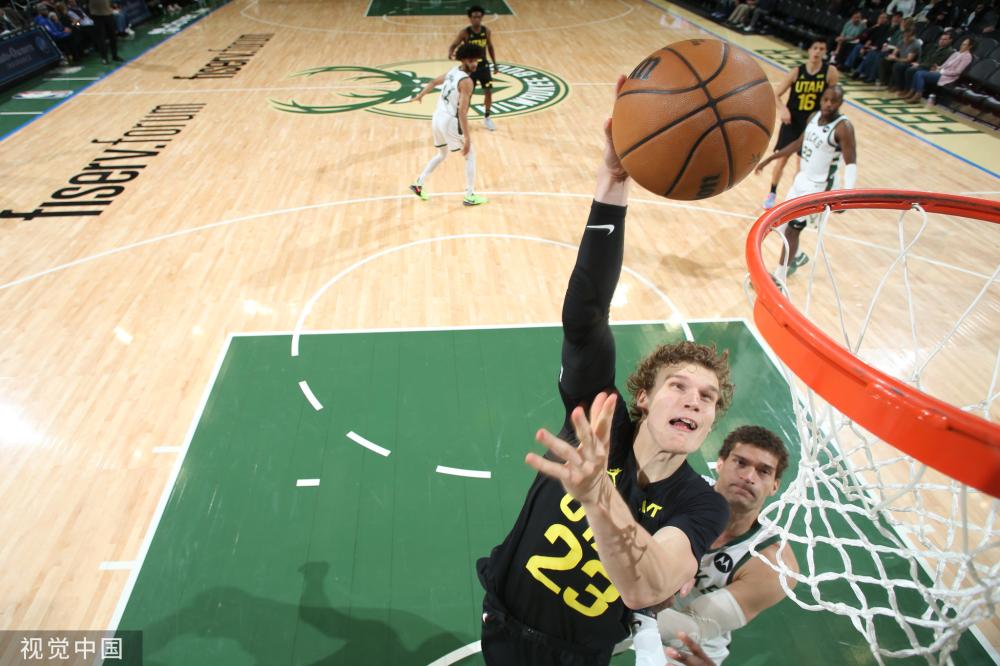 出的年轻球 出的年轻球