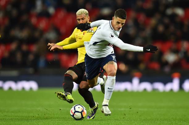 的角逐仍然 的角逐仍然